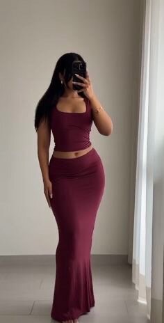 Maxi skirts and combos