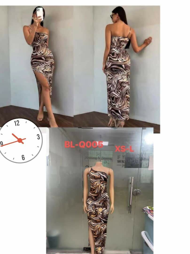 Dress Only one colour