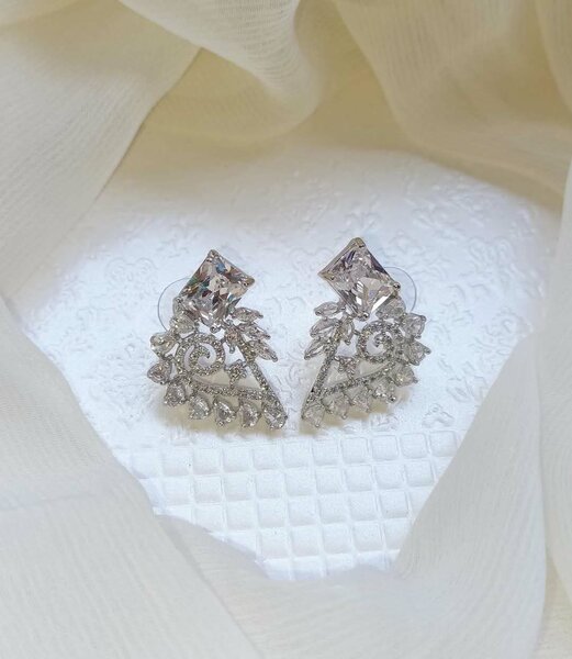 Ladies earrings