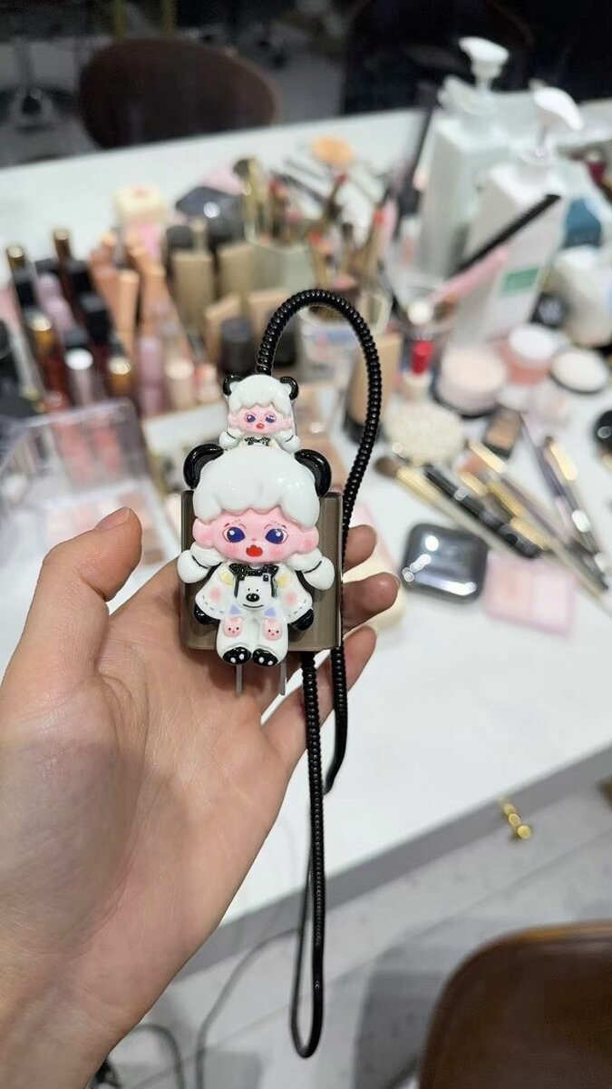 Chargeur USB Éblouissant