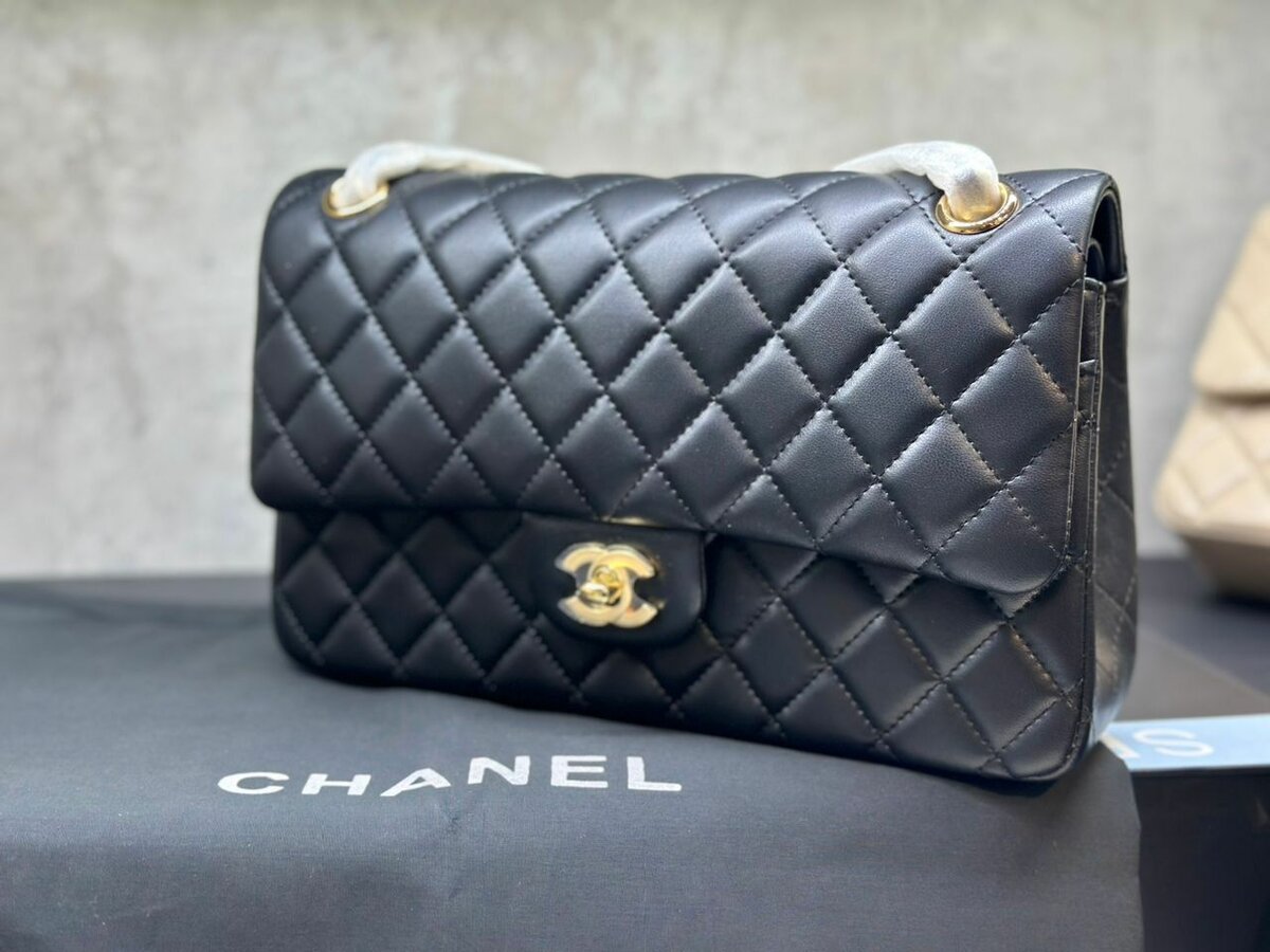 CHANEL