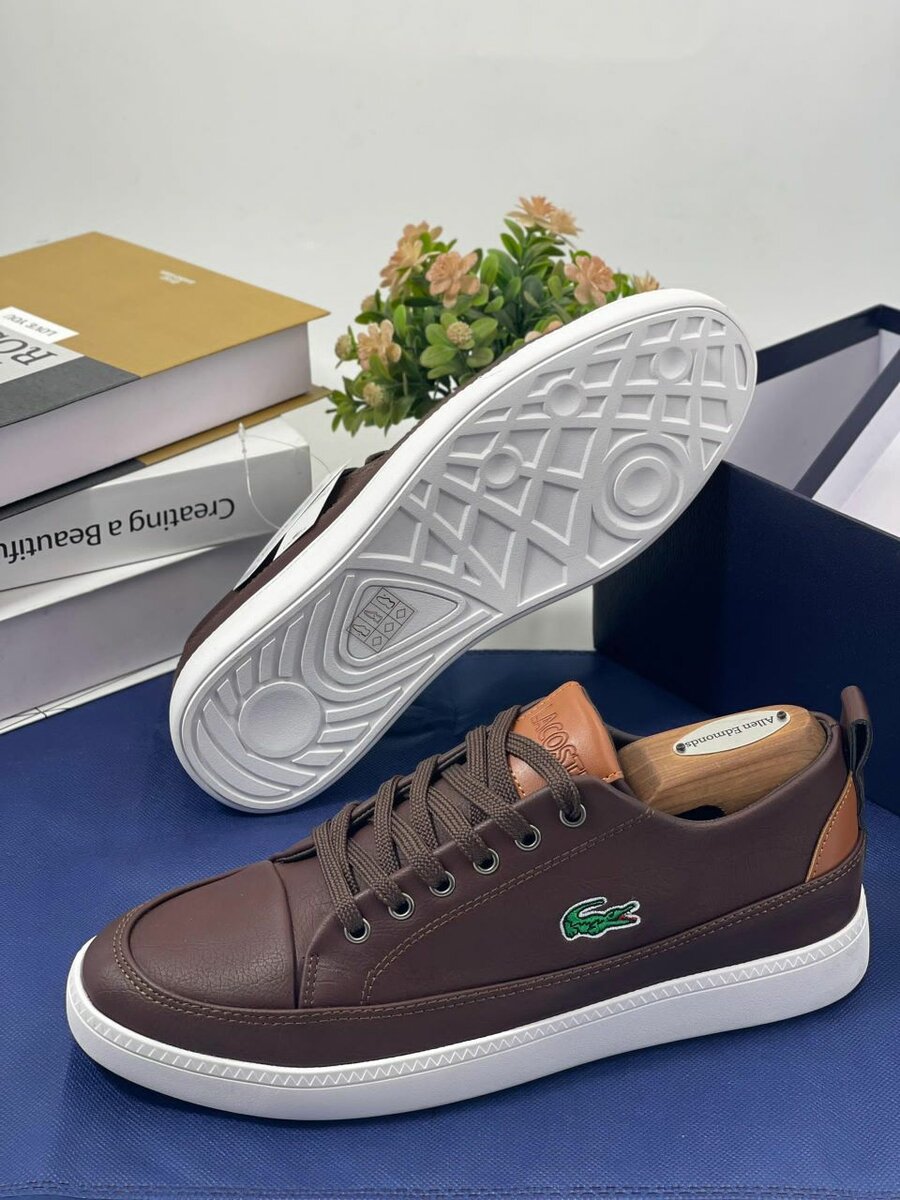 LACOSTE CLASSIC WEAR