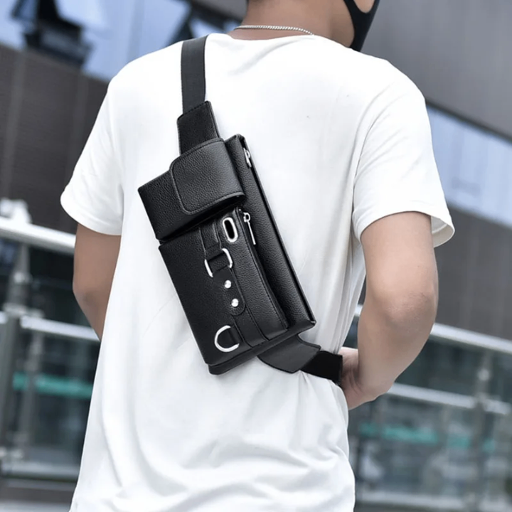 Sac banane en cuir noir