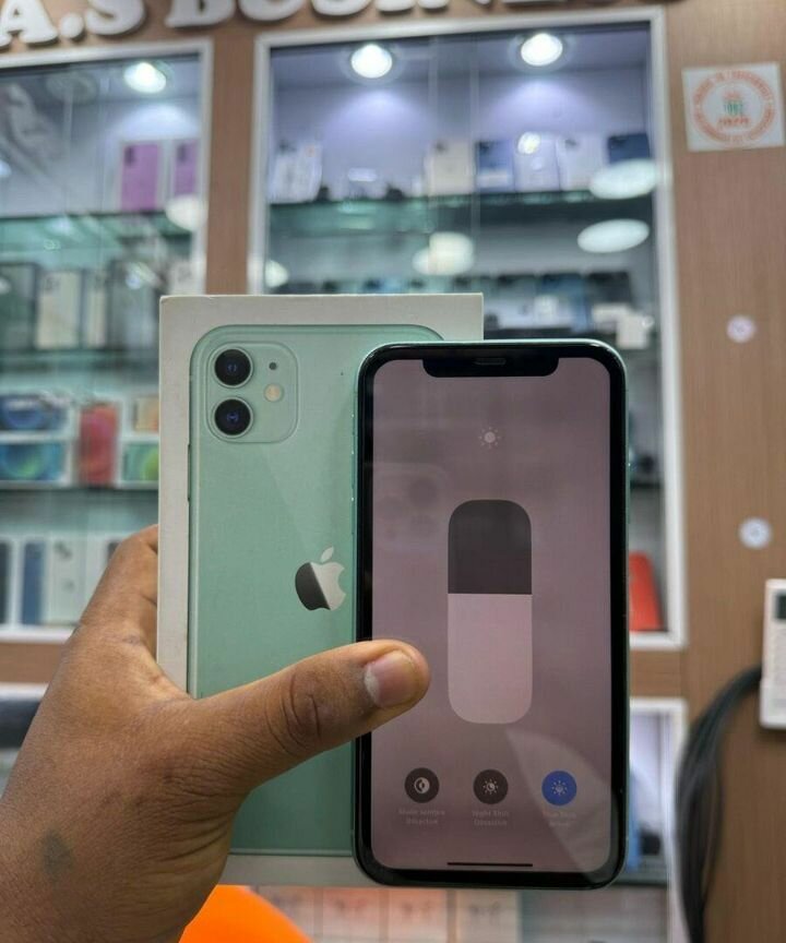 iPhone 11 Vert 64Go