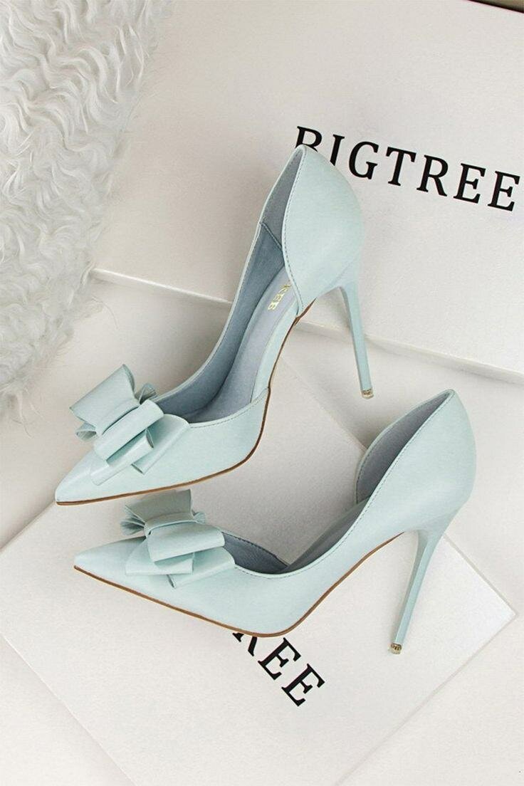 HEELS