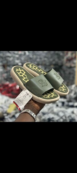 Sandales confortables homme