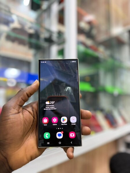 Samsung Galaxy S24 ultra