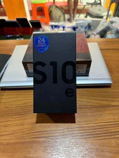 Samsung Galaxy s10e 128gb 6gb ram scellé