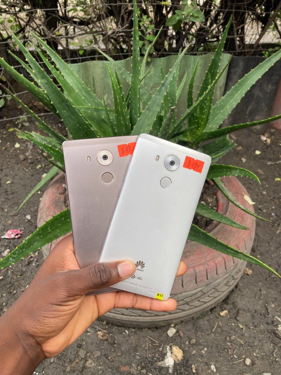 Huawei Mate 8 Pre-owned Fully Functional