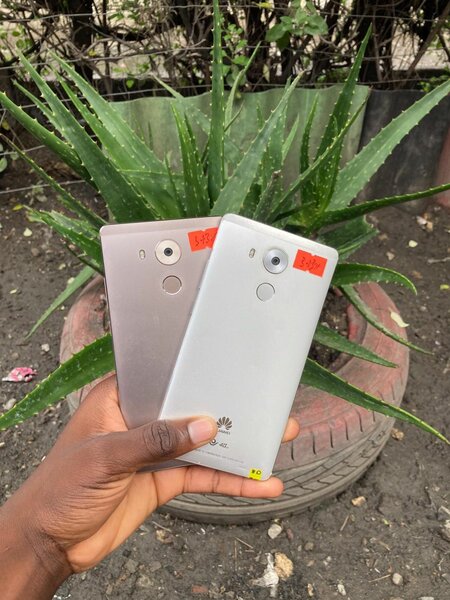 Huawei Mate 8 Pre-owned Fully Functional