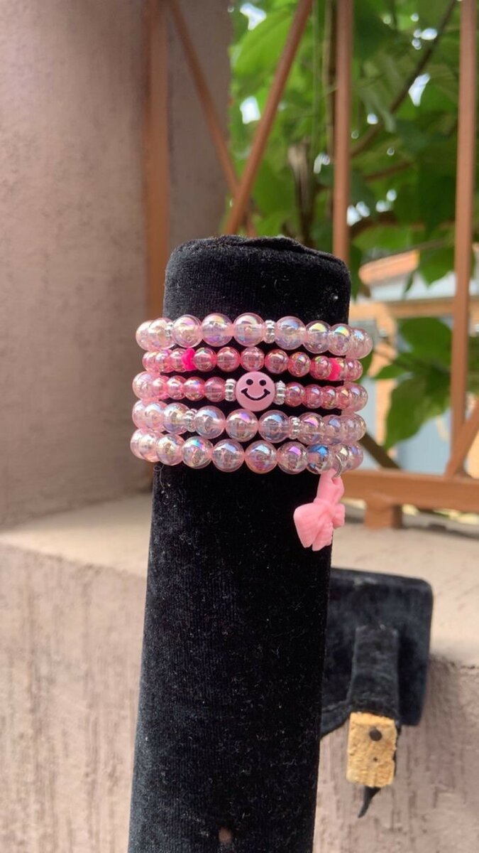 Bracelet en perles smiley coloré