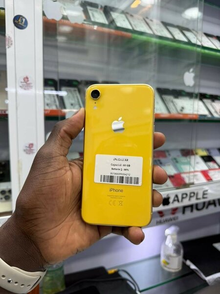iPhone XR