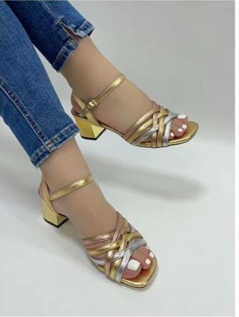 Chaussures à talons hauts pour femmes