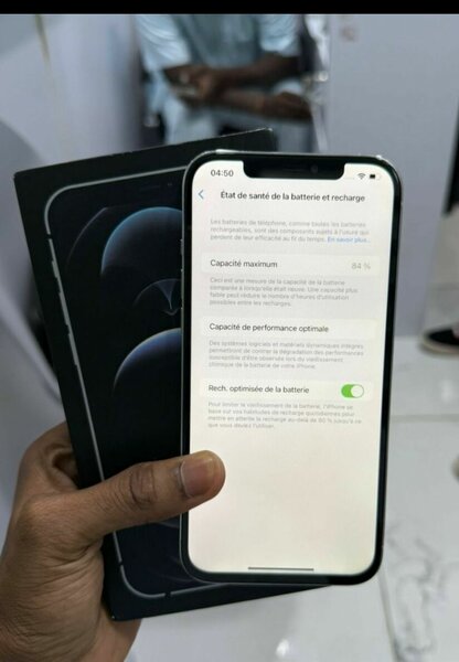 iPhone Pro Max Argent 128GB