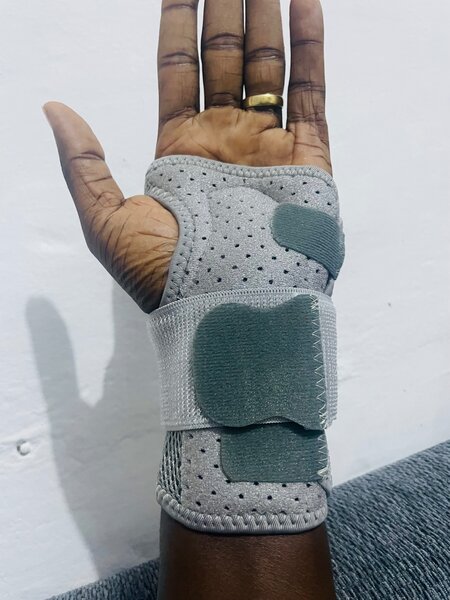 Wrist brace support