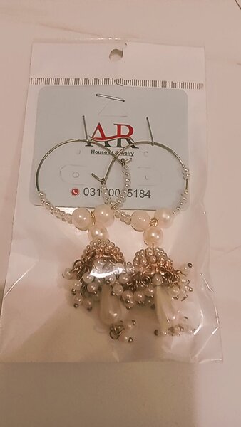 Earings
