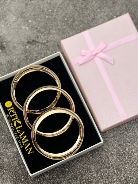 Bracelet élégant doré