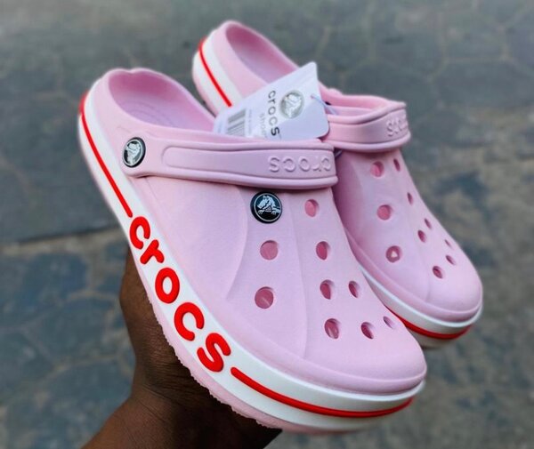 QUALITY CROCS