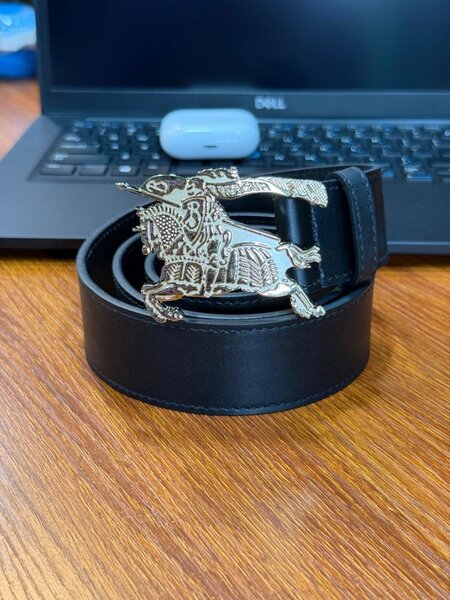 Ceinture en cuir chevalier