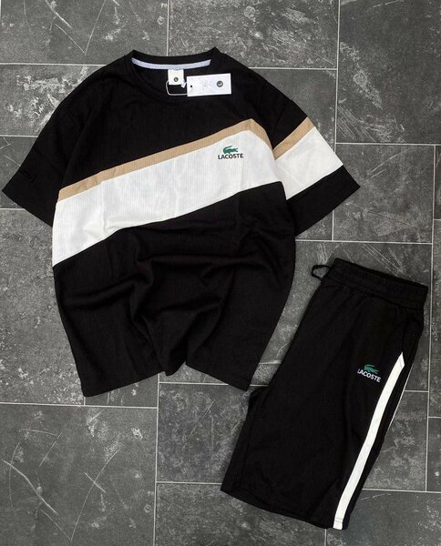 Ensemble Lacoste T-shirt & Short