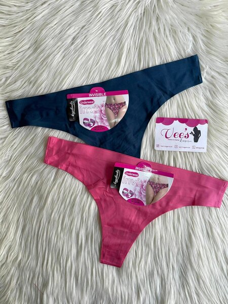 Strings et culottes pour femmes