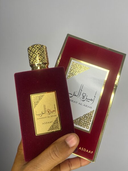 Parfum Asdaaf Amirat Al Arab
