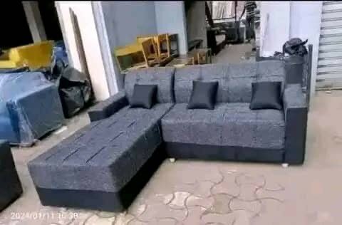 Canapé d'angle moderne et confortable