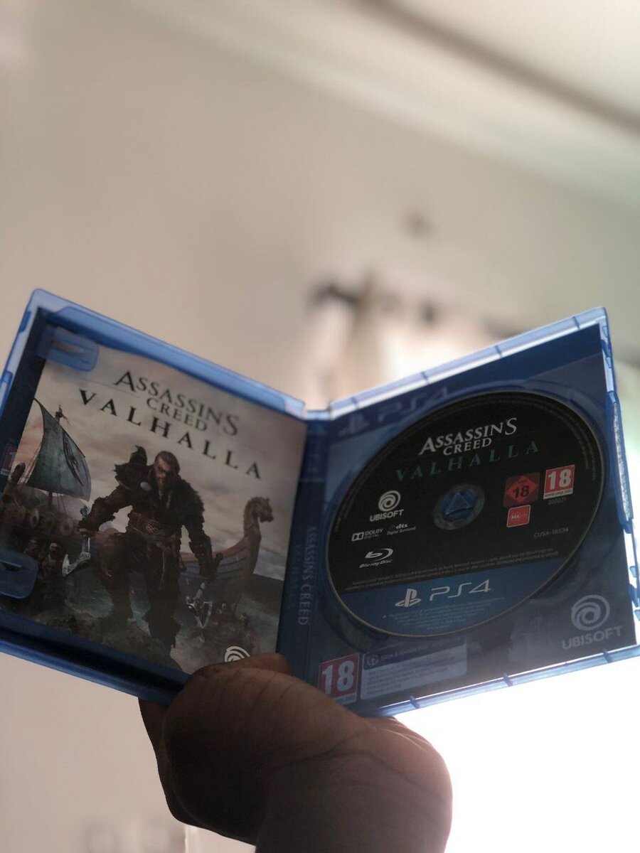 CD de jeux sur PS4 Assassin Creed Walhalla
