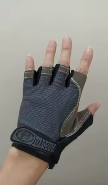 Breathable Half Finger Gym Cylcling Fitness Training Gloves