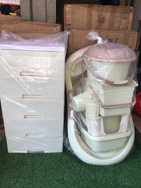 Baby bafh with Drawer