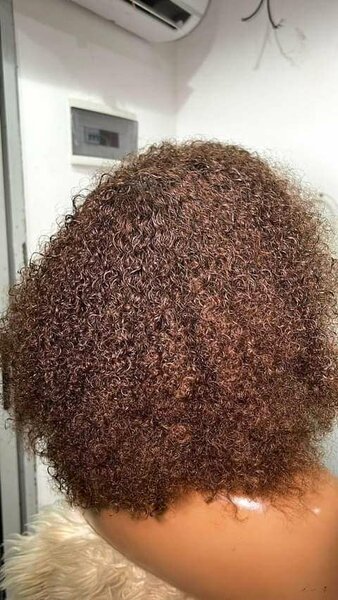 Kinky curly