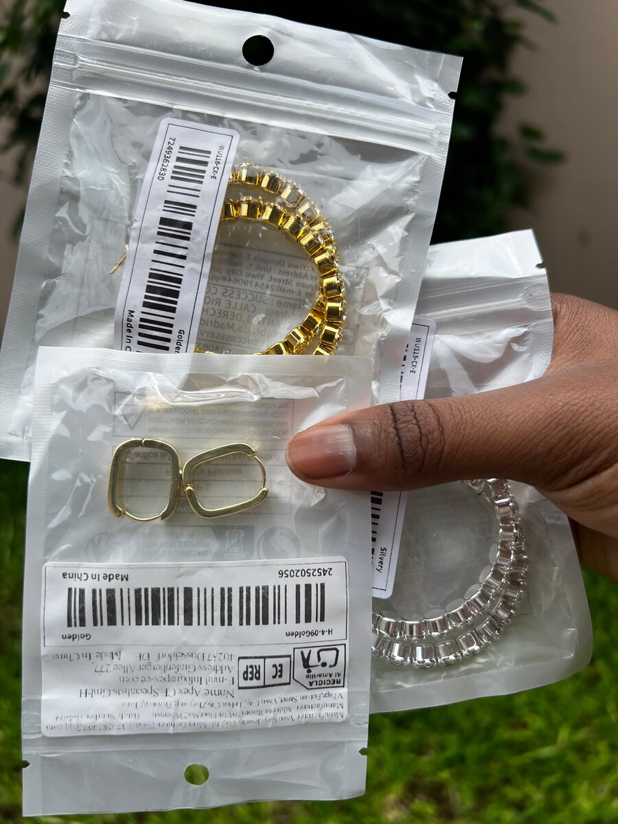 Boucles doreilles de dame