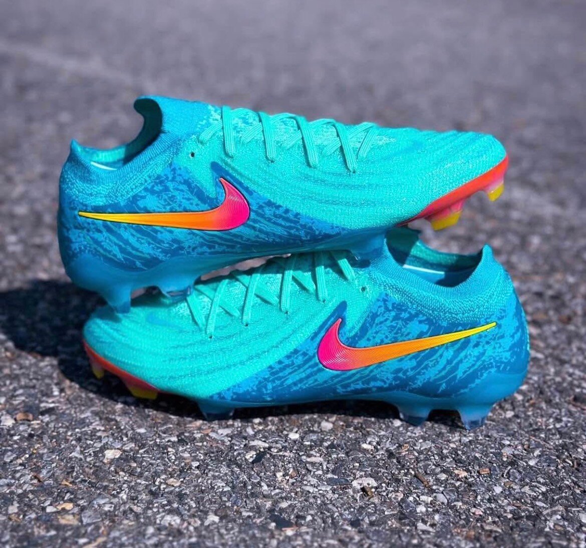 Chaussures de Football Dynamiques