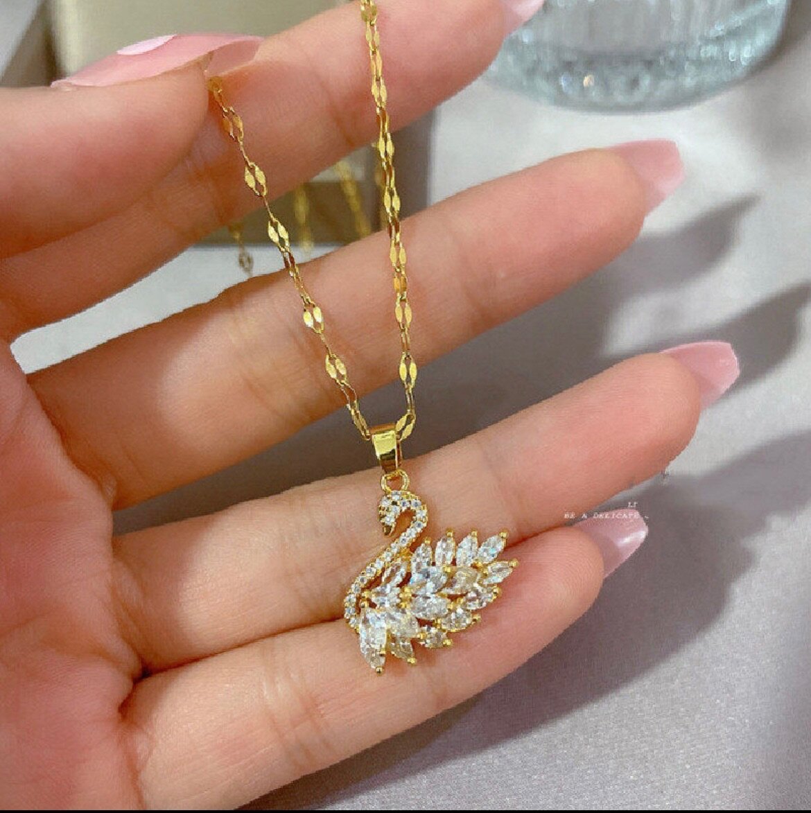 Цепочка с подвеской Лебедь