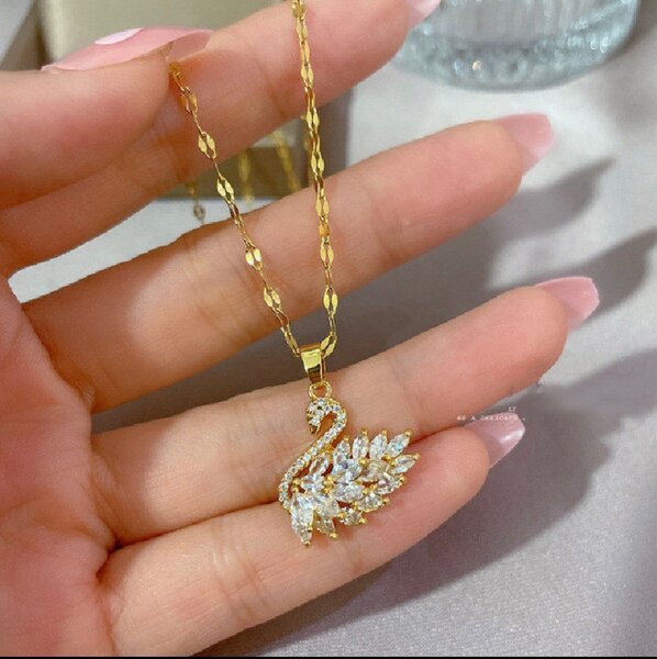 Цепочка с подвеской Лебедь