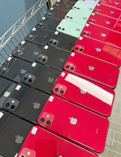 iPhone 11 Uk used