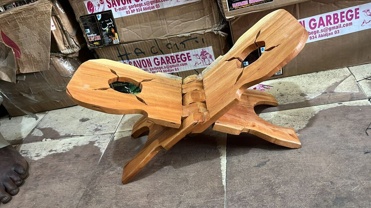Porte-livre en bois