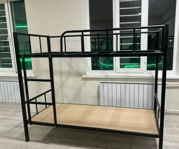 Двухъярусная кровать