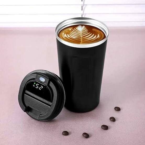 Coffee Mug with temperature display sensor