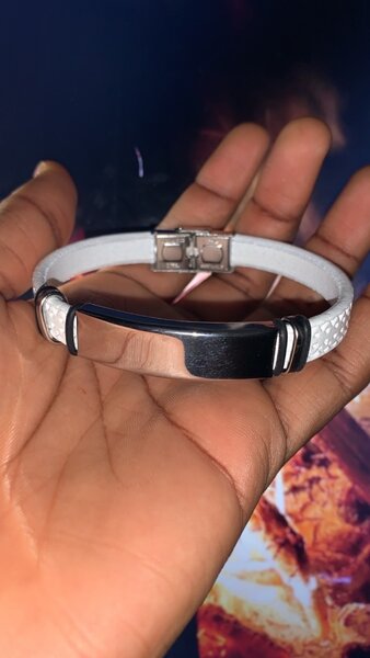 Bracelet élégant homme