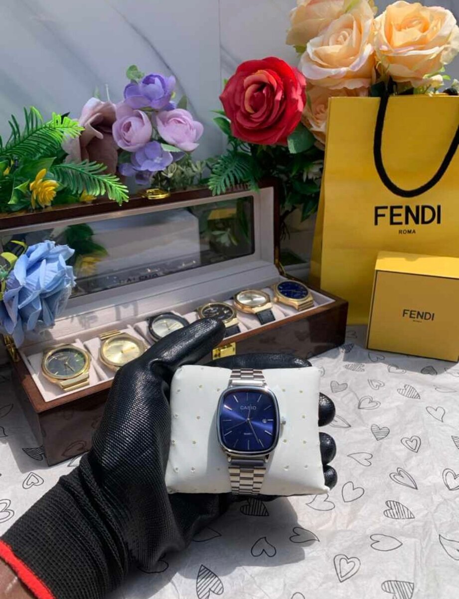 Montre Casio disponible avec coffret