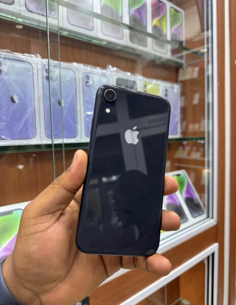 iPhone XR 64GB