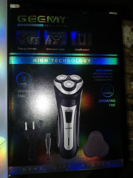 Tondeuse professionnelle Geemy GM-8050