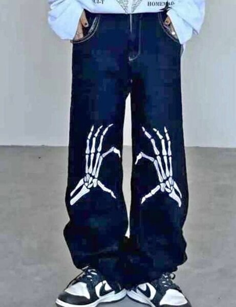 Jeans cargo et design unique