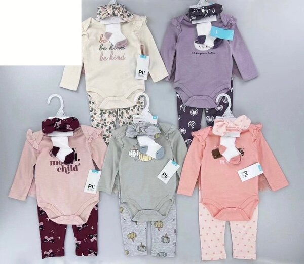 New baby clothes 4 set