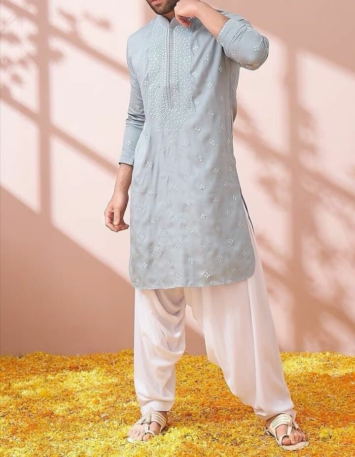 Kurta shalwar