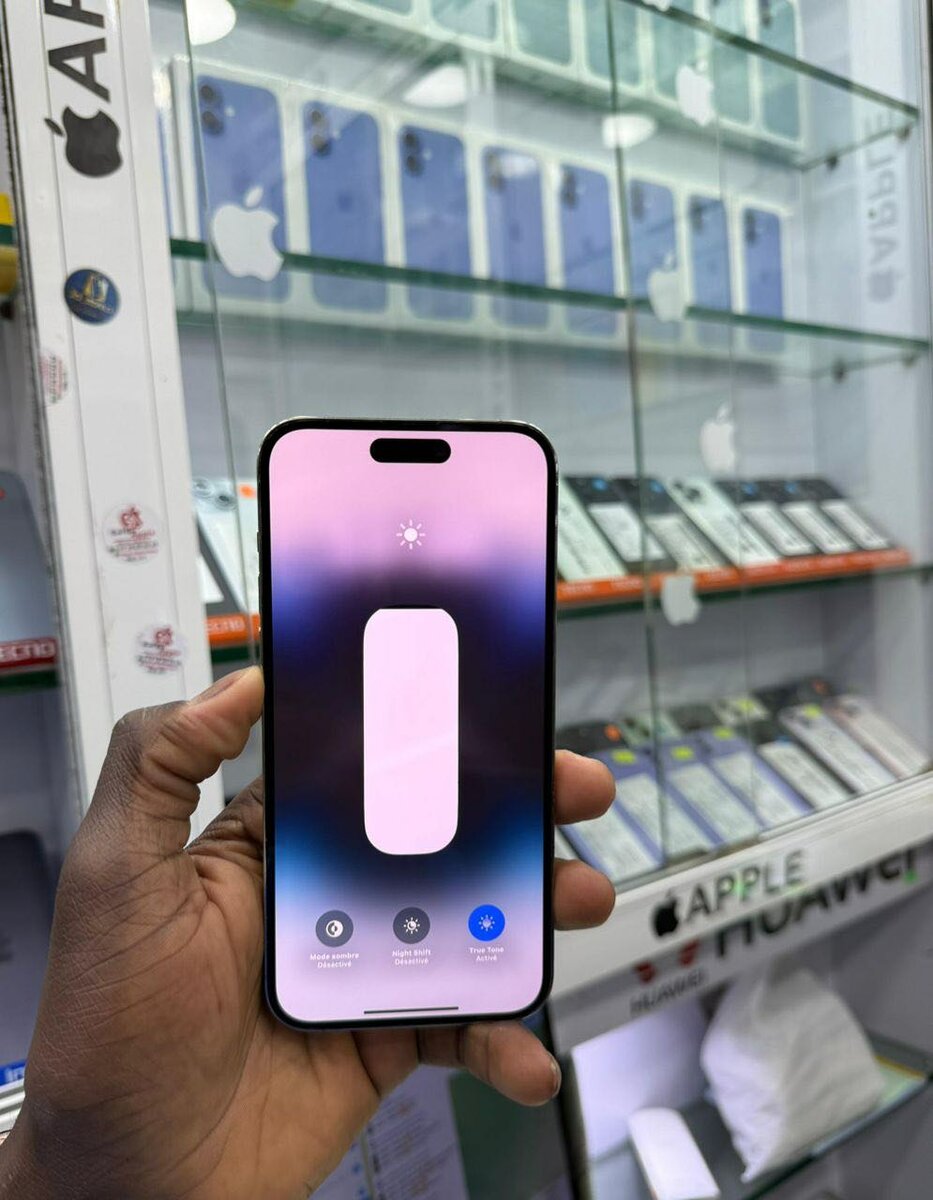 iPhone 14 pro max 128 Go messa