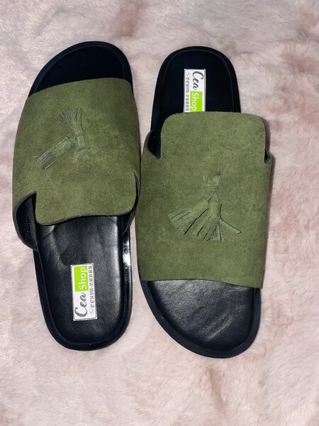 Chaussons colorés confortables
