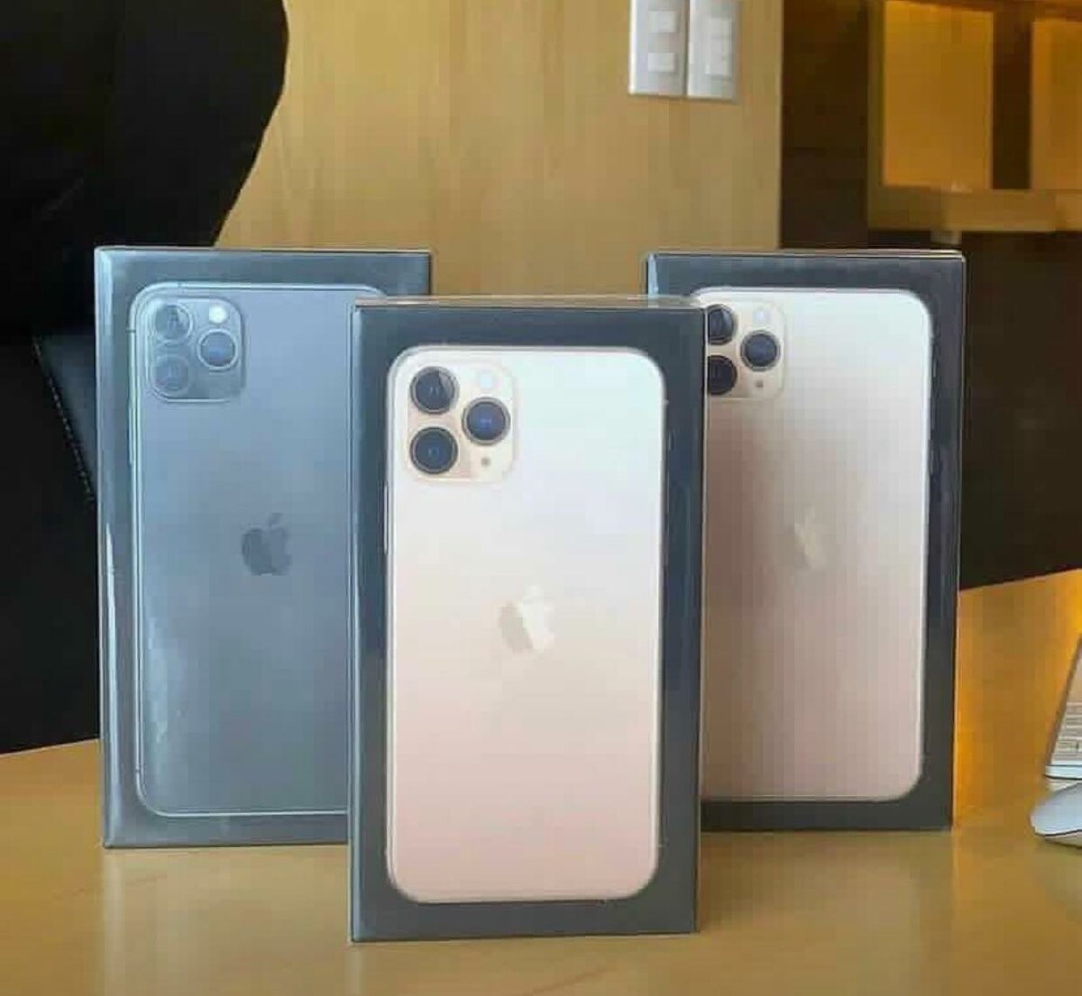 Brand New iPhone 11Pro *64GB