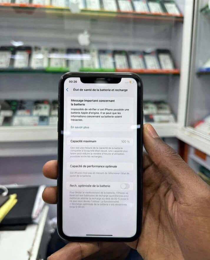 iPhone 11 noir 64 Go